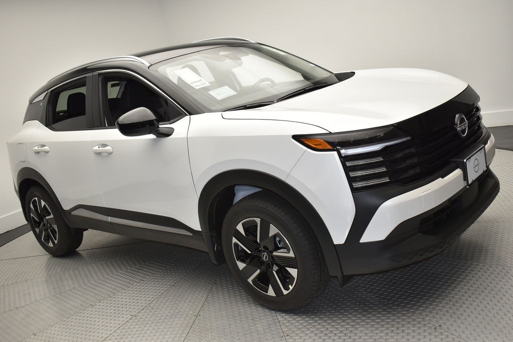 Thumbnail: 2026 Nissan Kicks - 3