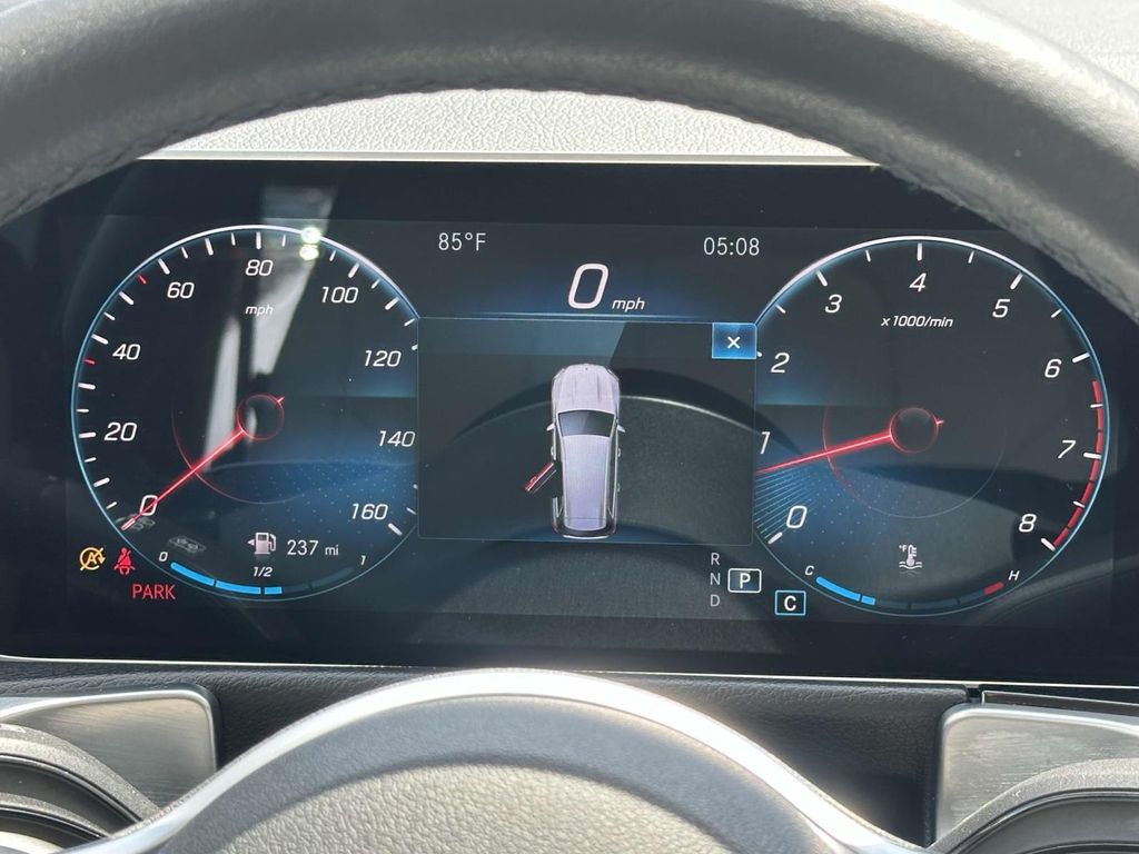 2021 Mercedes-Benz GLB 250 26