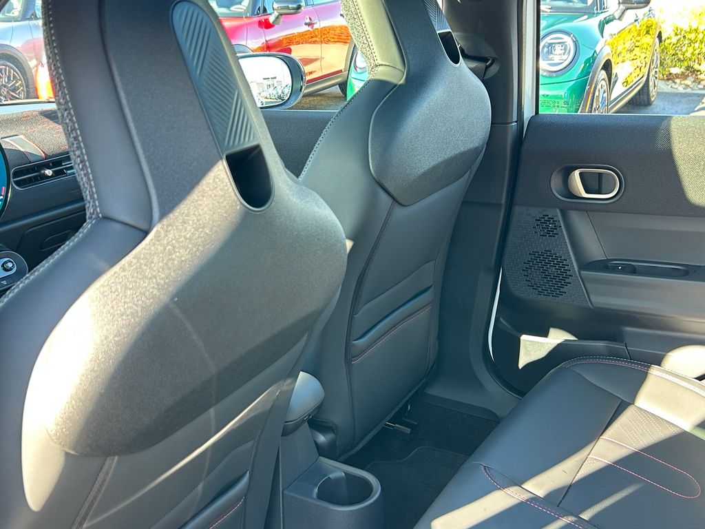 Thumbnail: 2026 MINI Cooper - 30