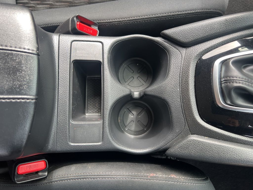 2019 Nissan Rogue S photo