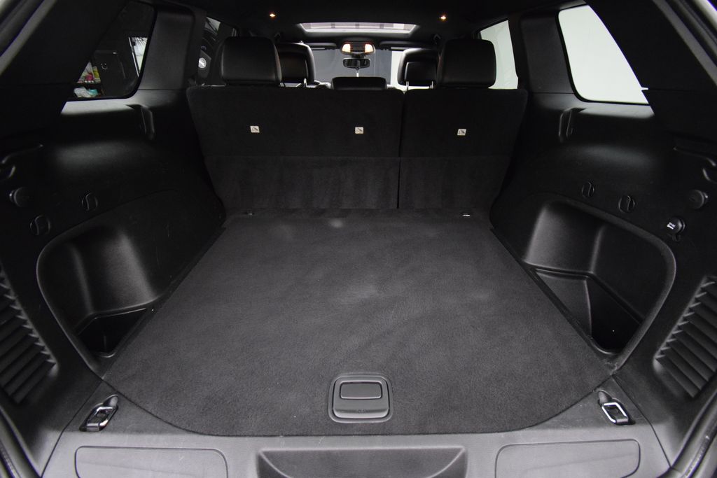 used 2021 Jeep Grand Cherokee car, priced at $24,000