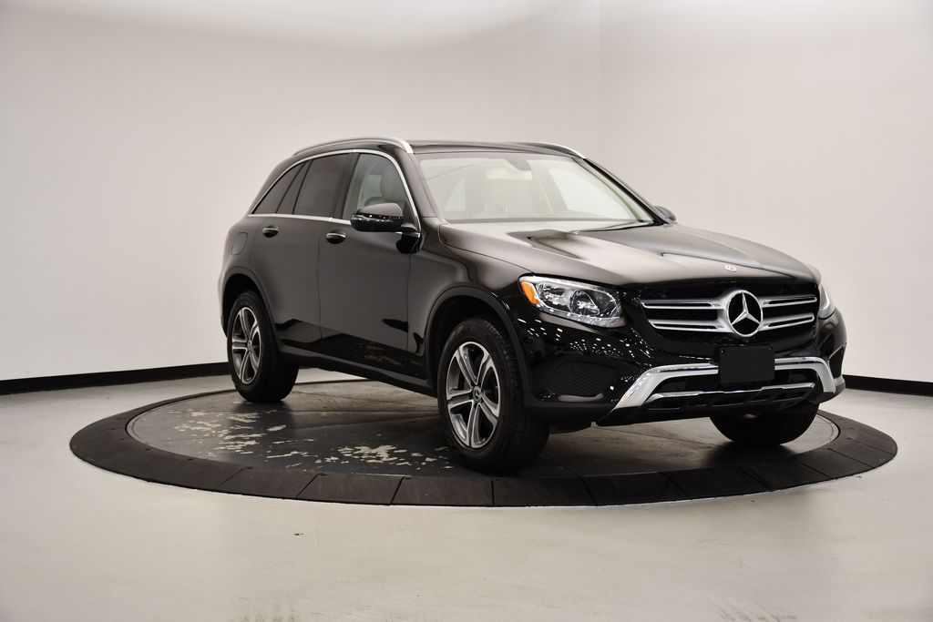 2019 Mercedes-Benz GLC 300 7