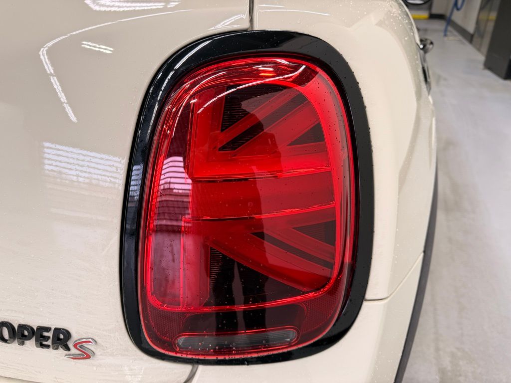 Thumbnail: 2023 MINI Cooper - 5