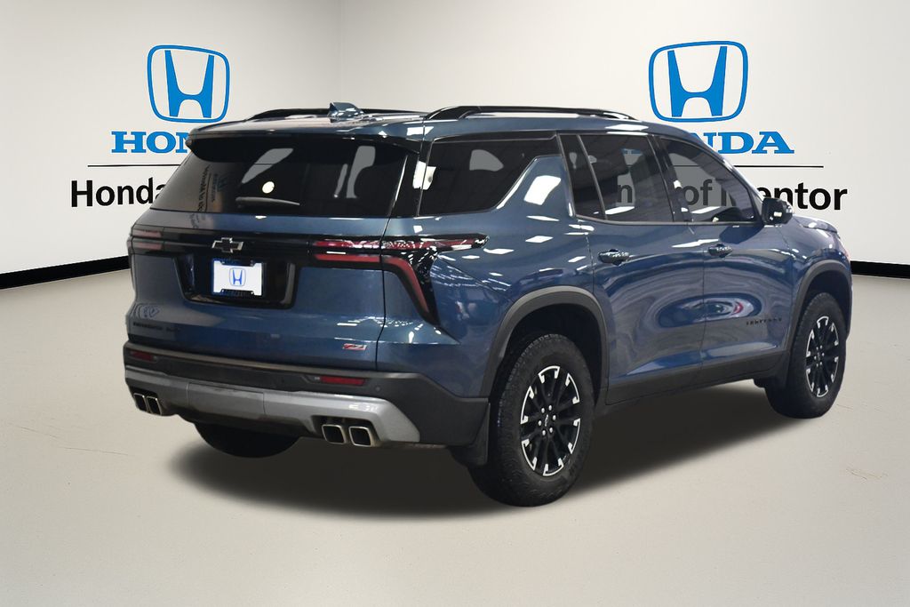 Thumbnail: 2025 Chevrolet Traverse - 6