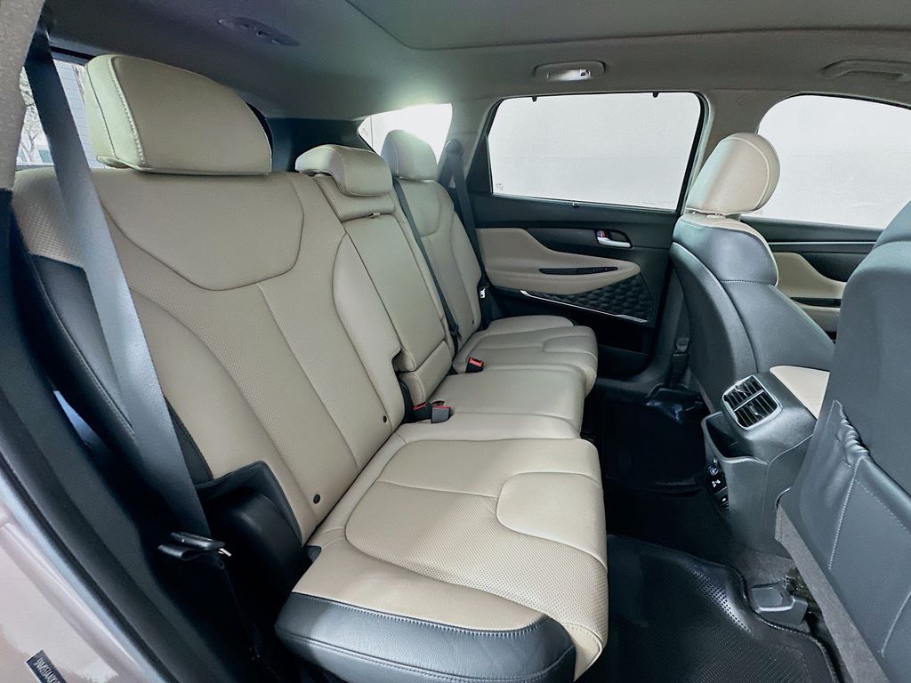 Thumbnail: 2019 Hyundai Santa Fe - 27