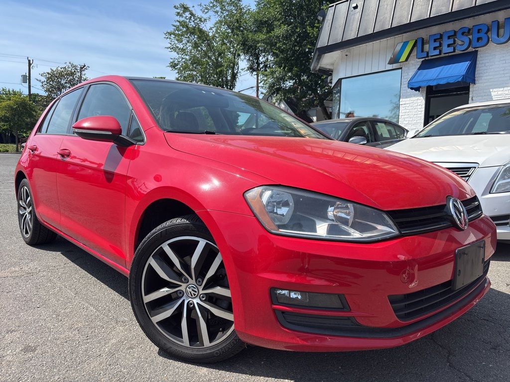2016 Volkswagen Golf TSI SE 4-Door FWD