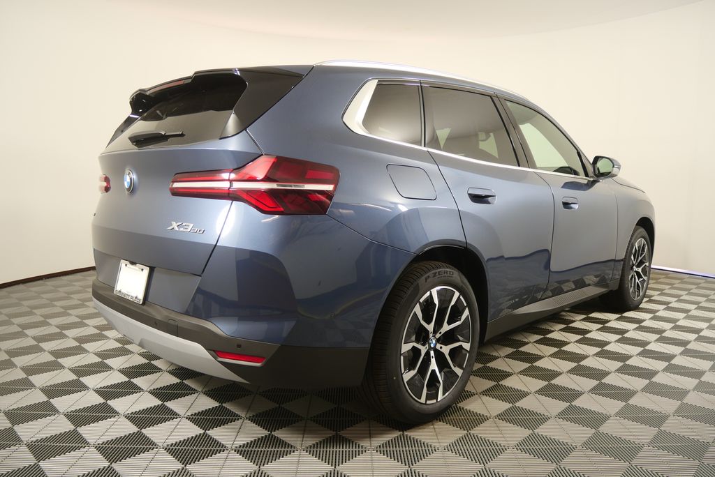 Thumbnail: 2026 BMW X3 - 3