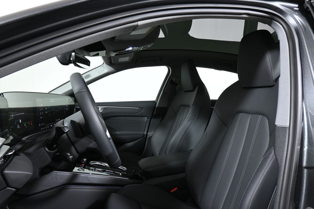 Thumbnail: 2026 Audi A6 - 13