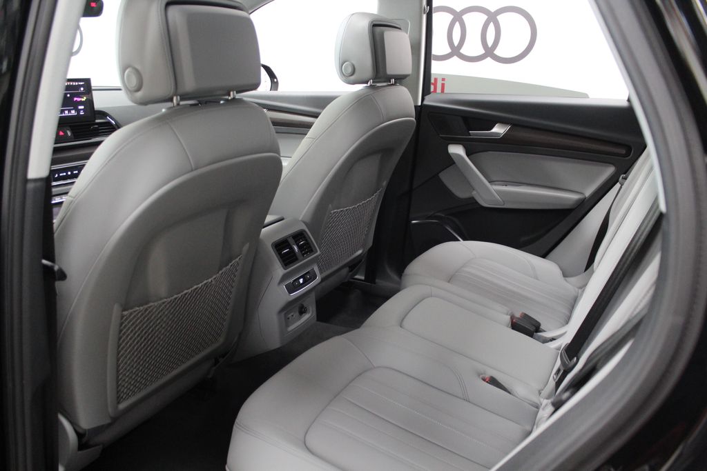 2022 Audi Q5 e Premium 22