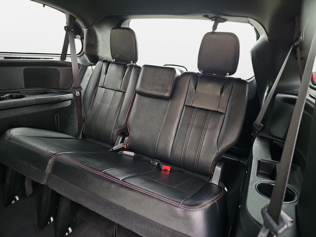 Used 2017 Dodge Grand Caravan Van