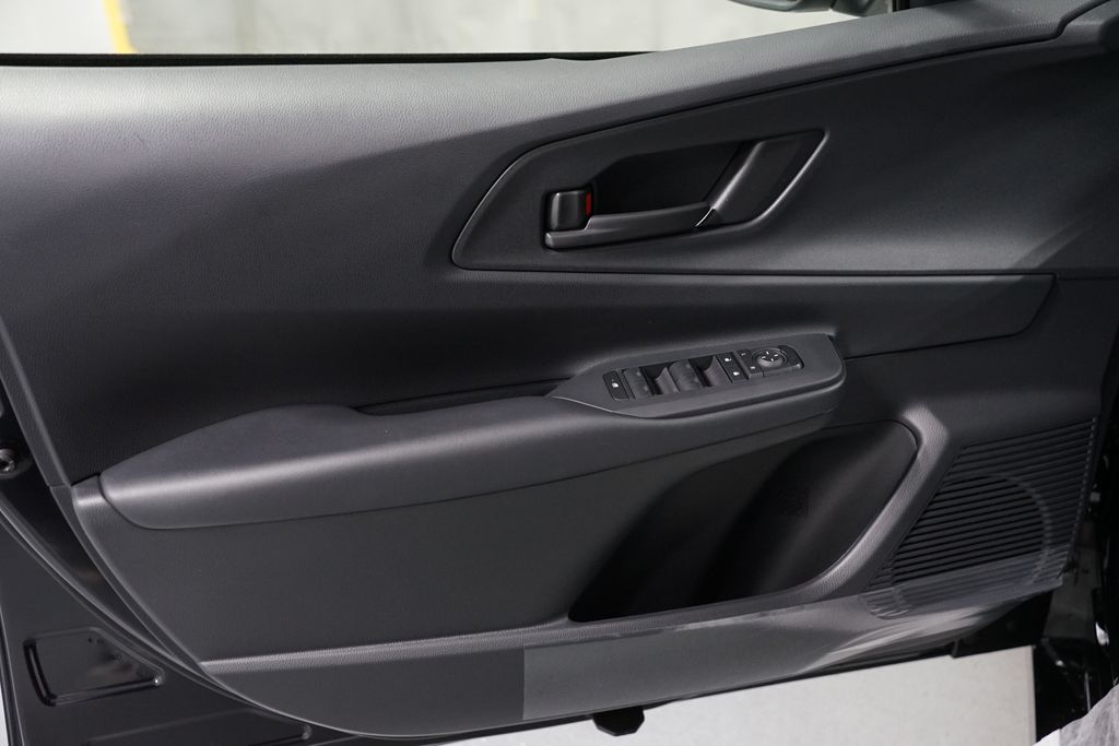 Thumbnail: 2026 Toyota Prius - 28