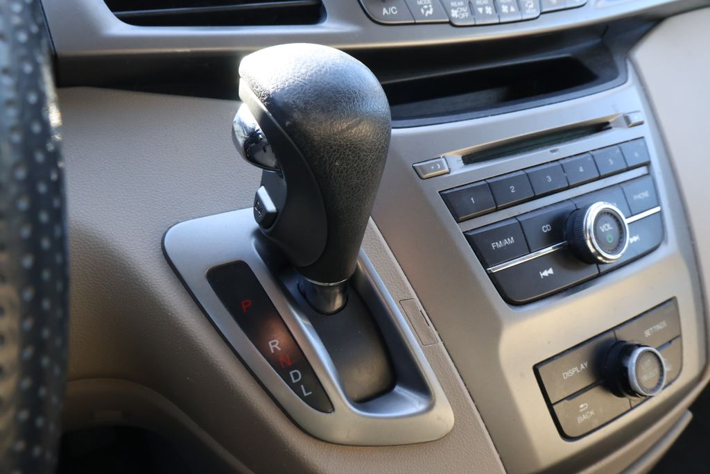 Thumbnail: 2016 Honda Odyssey - 24