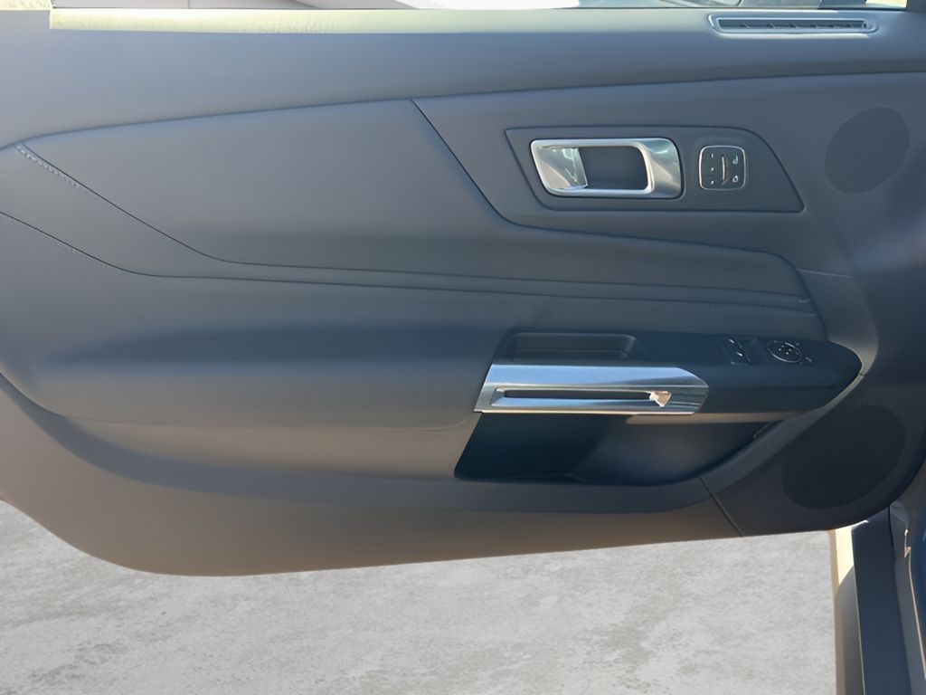 2025 Ford Mustang