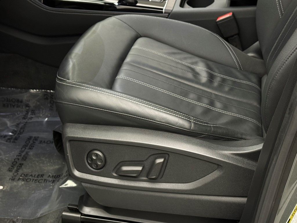 Thumbnail: 2023 Audi Q5 - 22