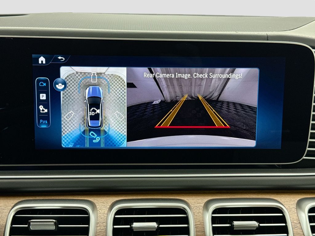 Thumbnail: 2026 Mercedes-Benz GLE - 15