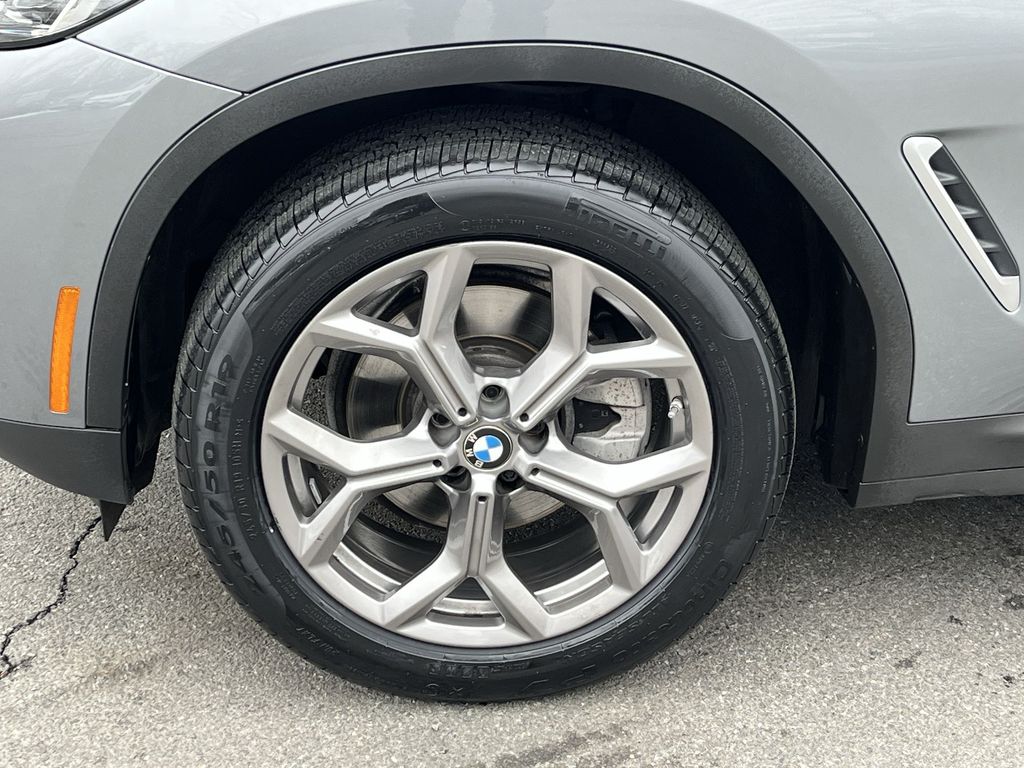 Thumbnail: 2023 BMW X3 - 10