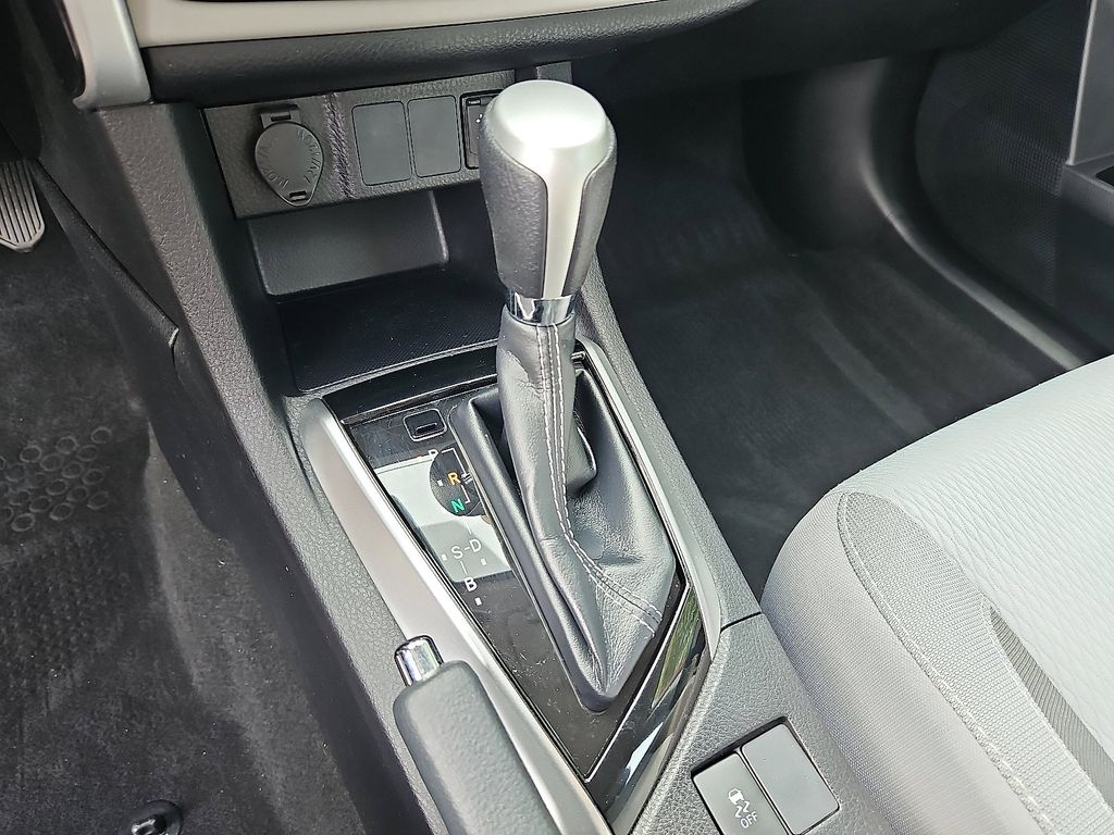 Thumbnail: 2019 Toyota Corolla - 15