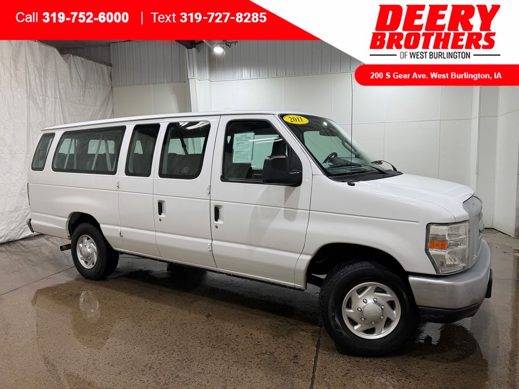 2011 Ford E-Series E-350 XLT Super Duty Extended Passenger Van