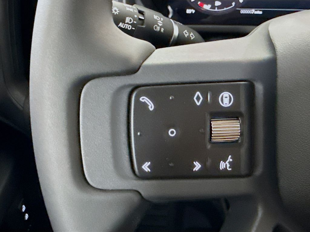 Thumbnail: 2026 Land Rover Defender - 12