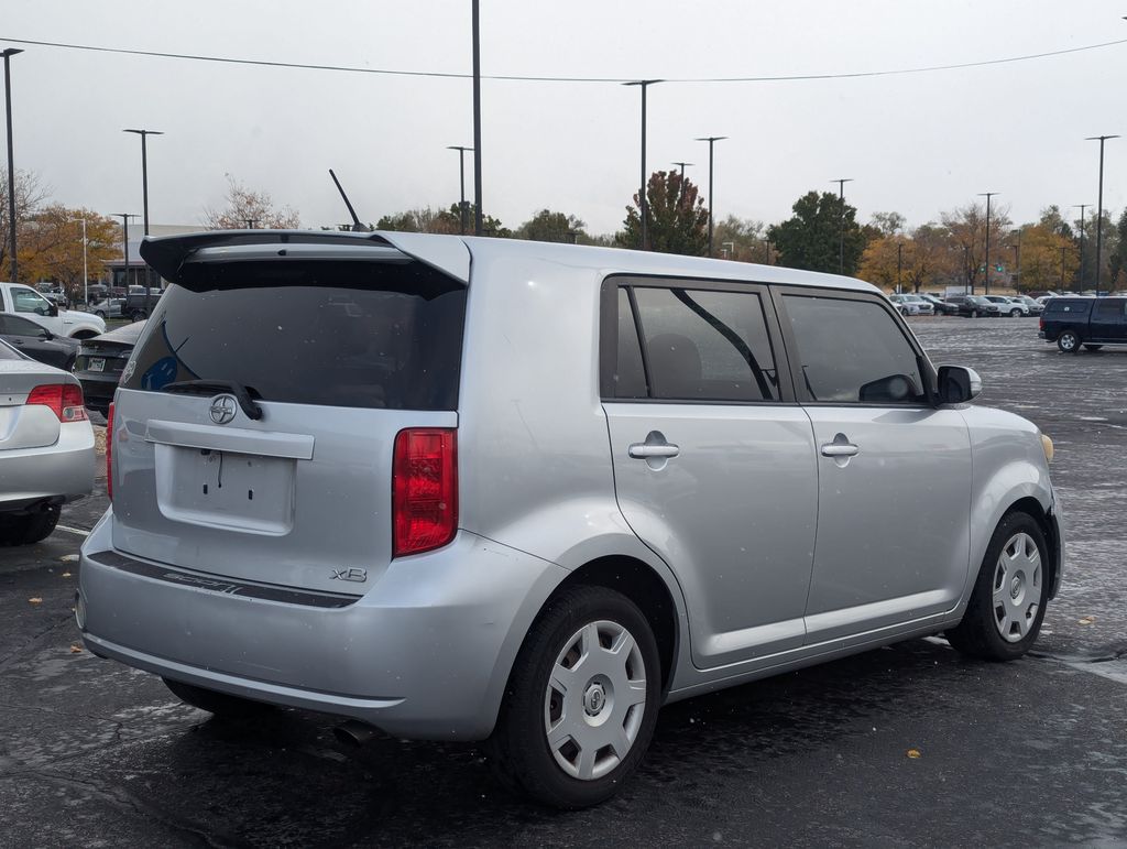 2010 Scion xB Base 4