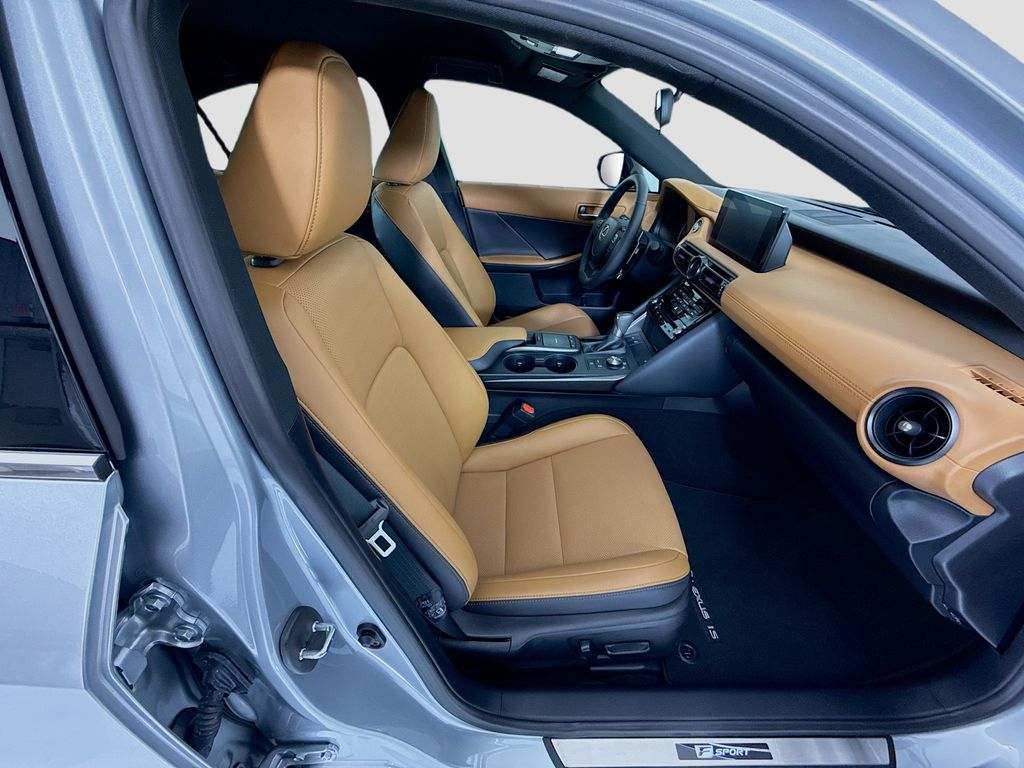 Thumbnail: 2025 Lexus IS - 20