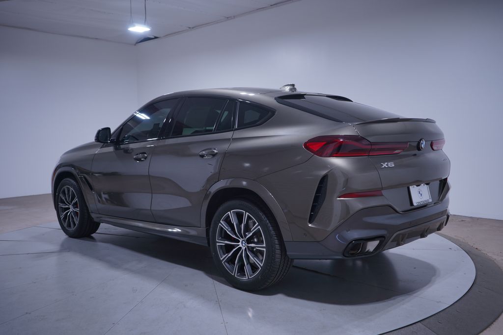 Thumbnail: 2023 BMW X6 - 3