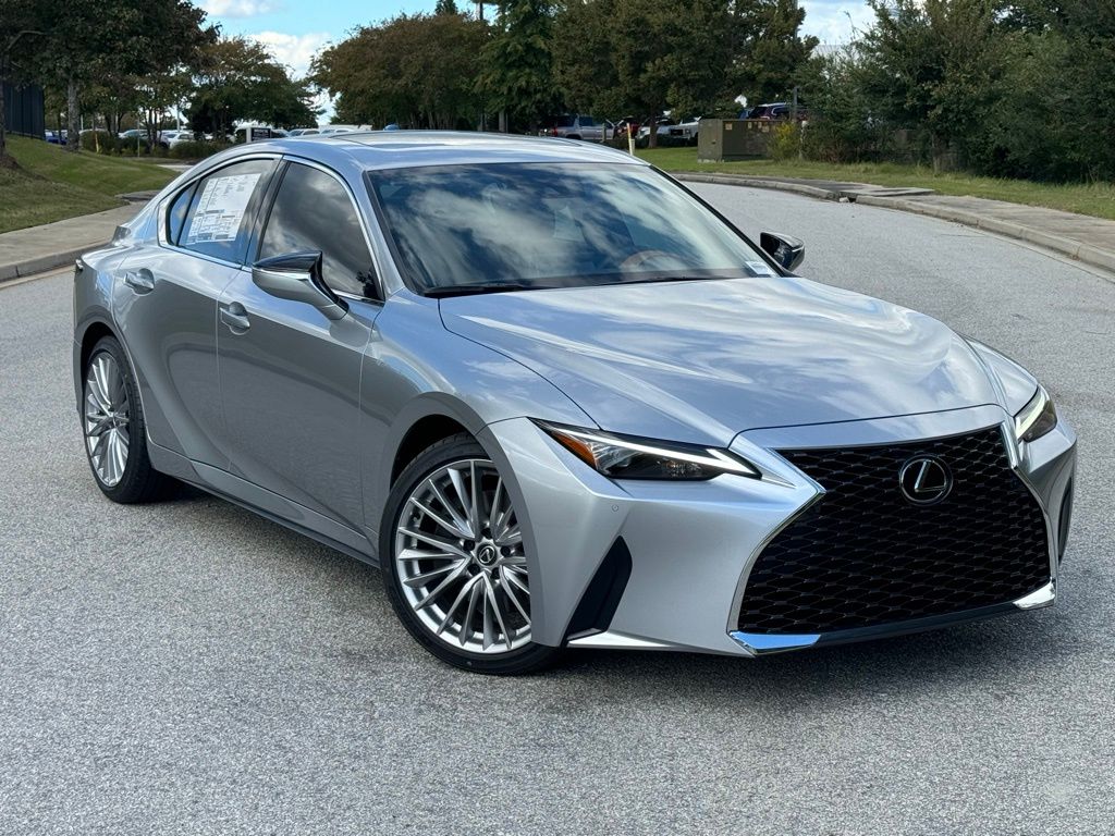 2024 Lexus IS 300 2