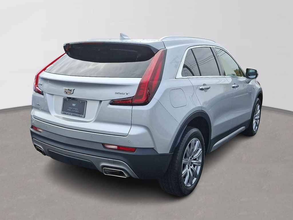 Thumbnail: 2021 Cadillac XT4 - 6