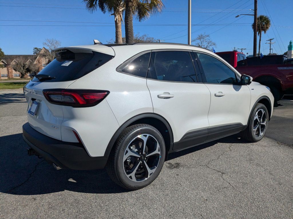 2025 Ford Escape ST-Line Select