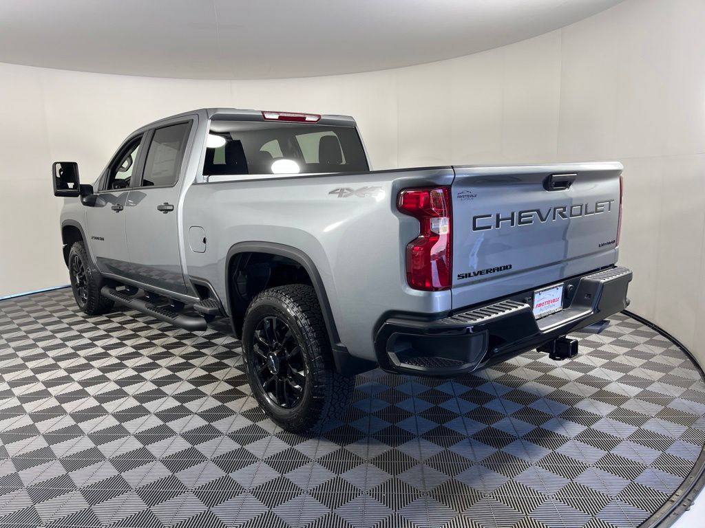 Thumbnail: 2026 Chevrolet Silverado 2500 - 3
