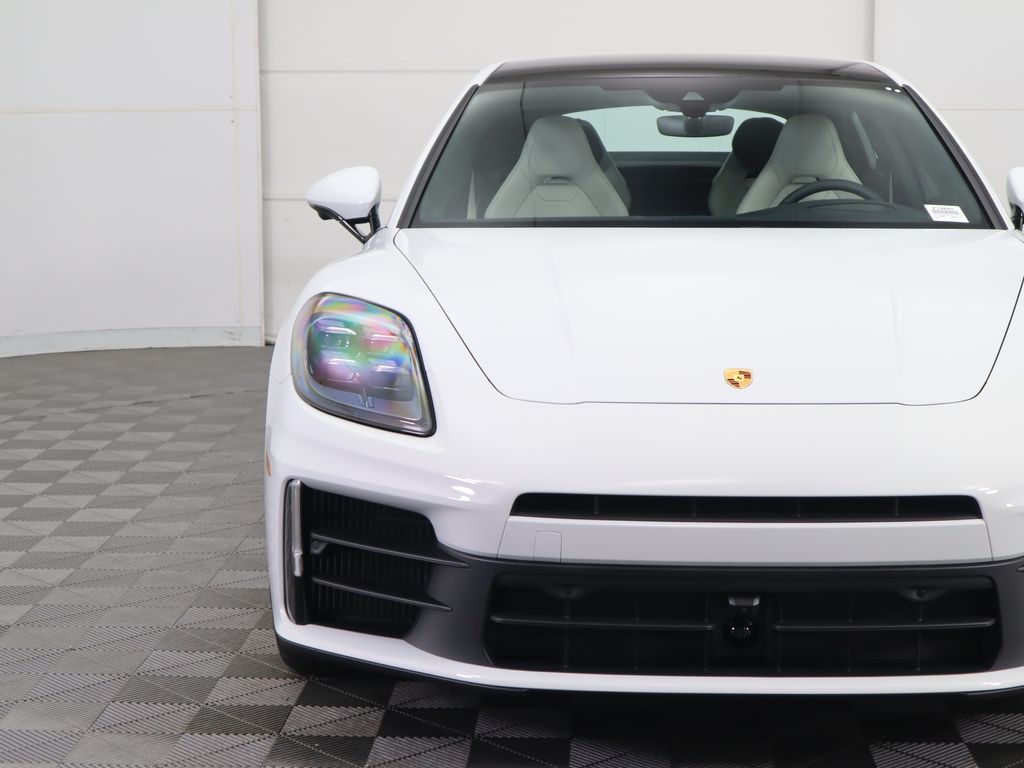 Thumbnail: 2025 Porsche Panamera - 11
