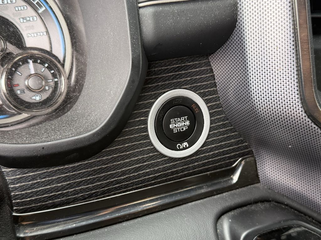 2021 Ram 1500 Limited Black at River Oaks CDJR