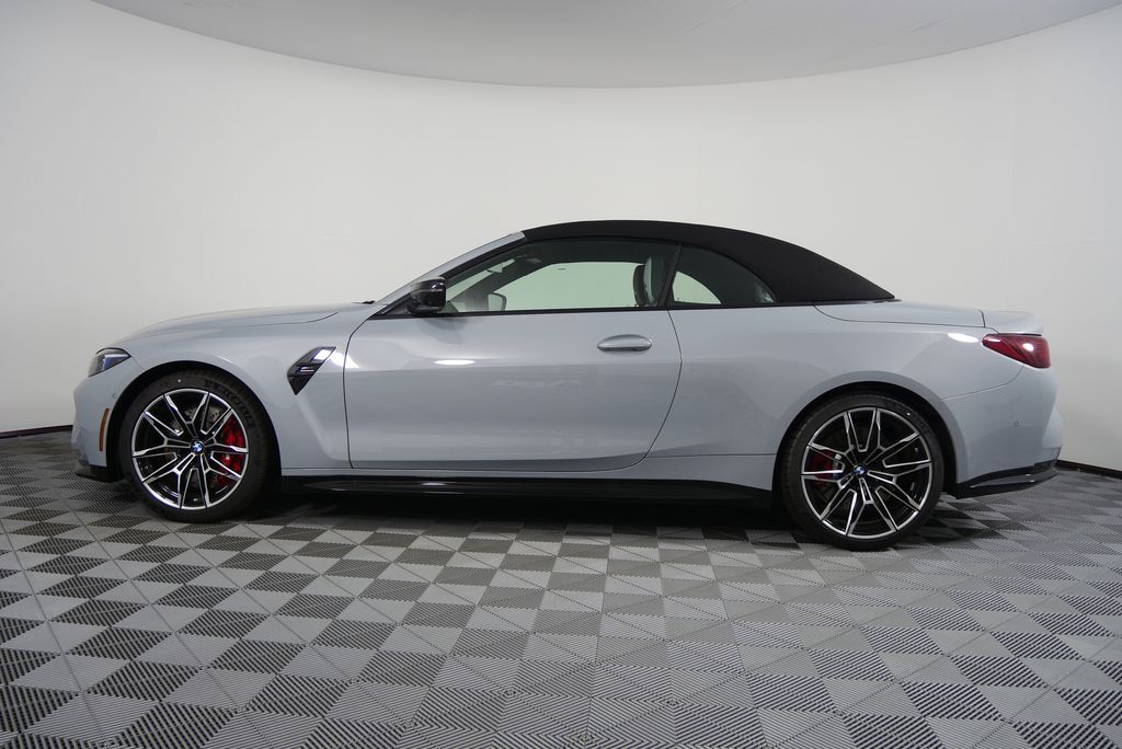 2026 BMW M4 Competition 9