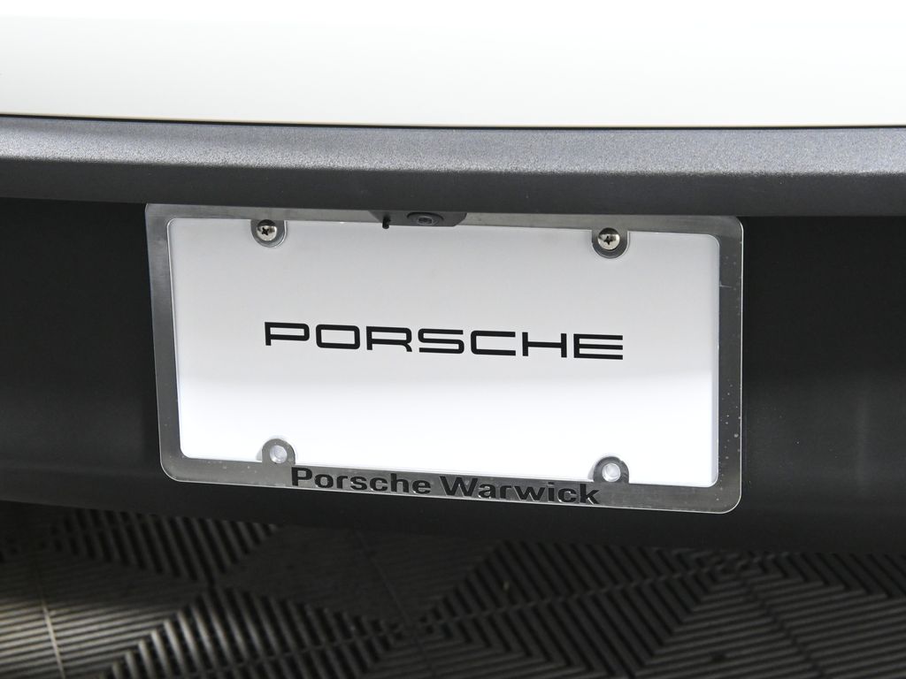 Thumbnail: 2025 Porsche Macan - 14