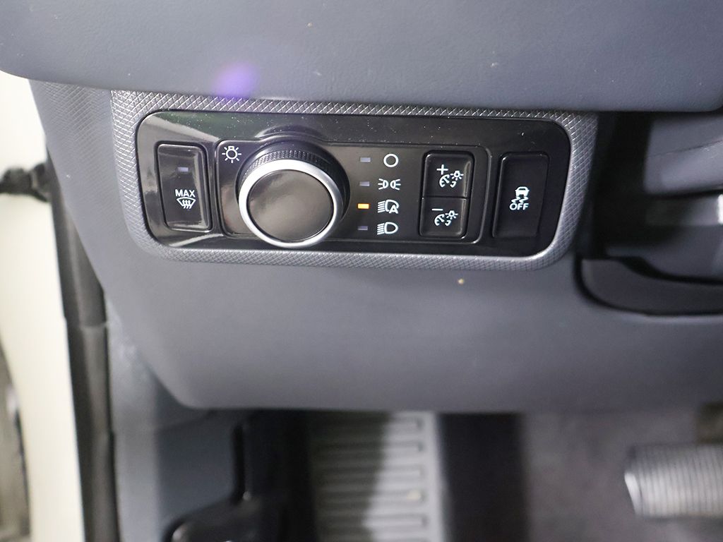 Used 2023 White Ford Premium image 37