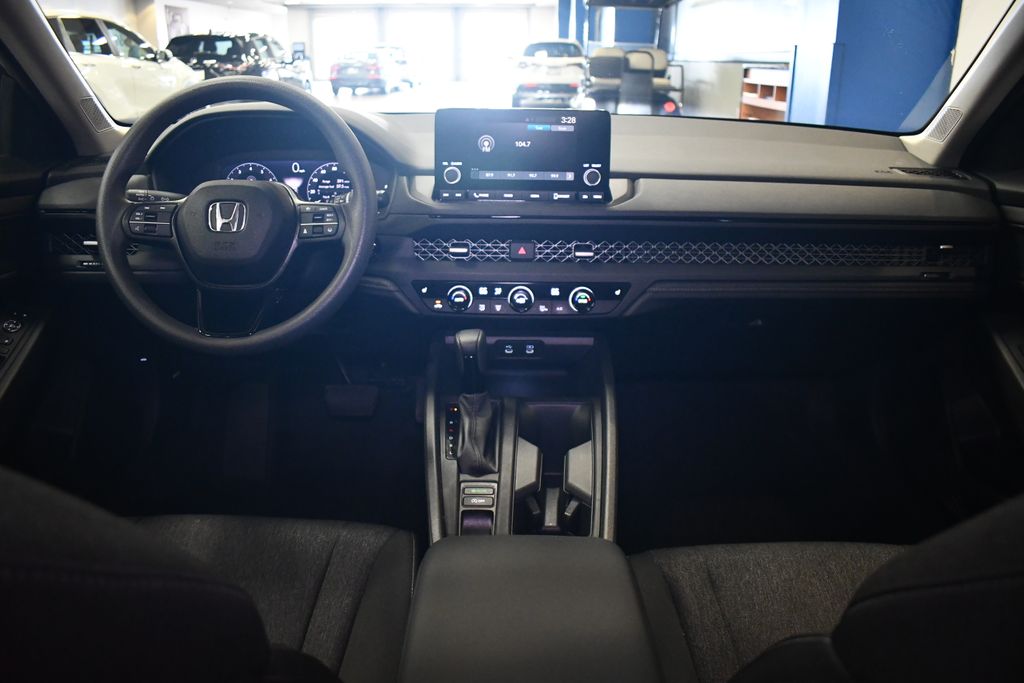Thumbnail: 2023 Honda Accord - 17