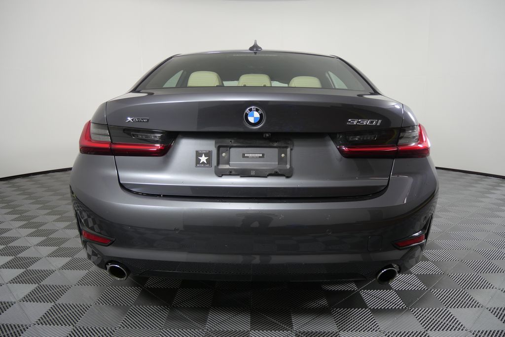 2022 BMW 3 Series 330i xDrive 4