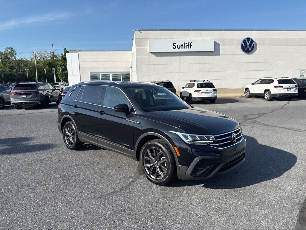 2023 Volkswagen Tiguan 2.0T SE Black at Sutliff Volkswagen