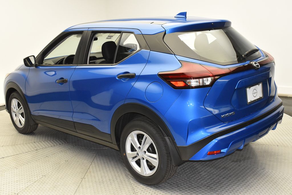 Thumbnail: 2025 Nissan Kicks - 7