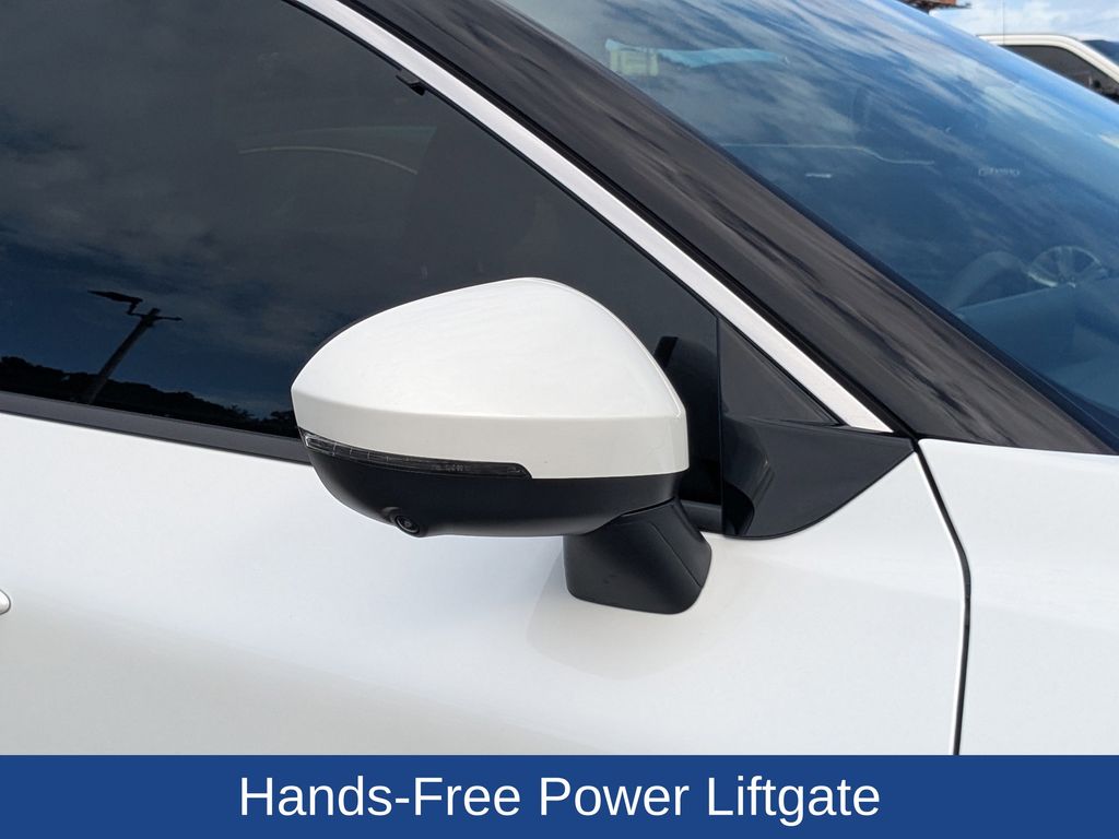 2024 Nissan Rogue SL FWD