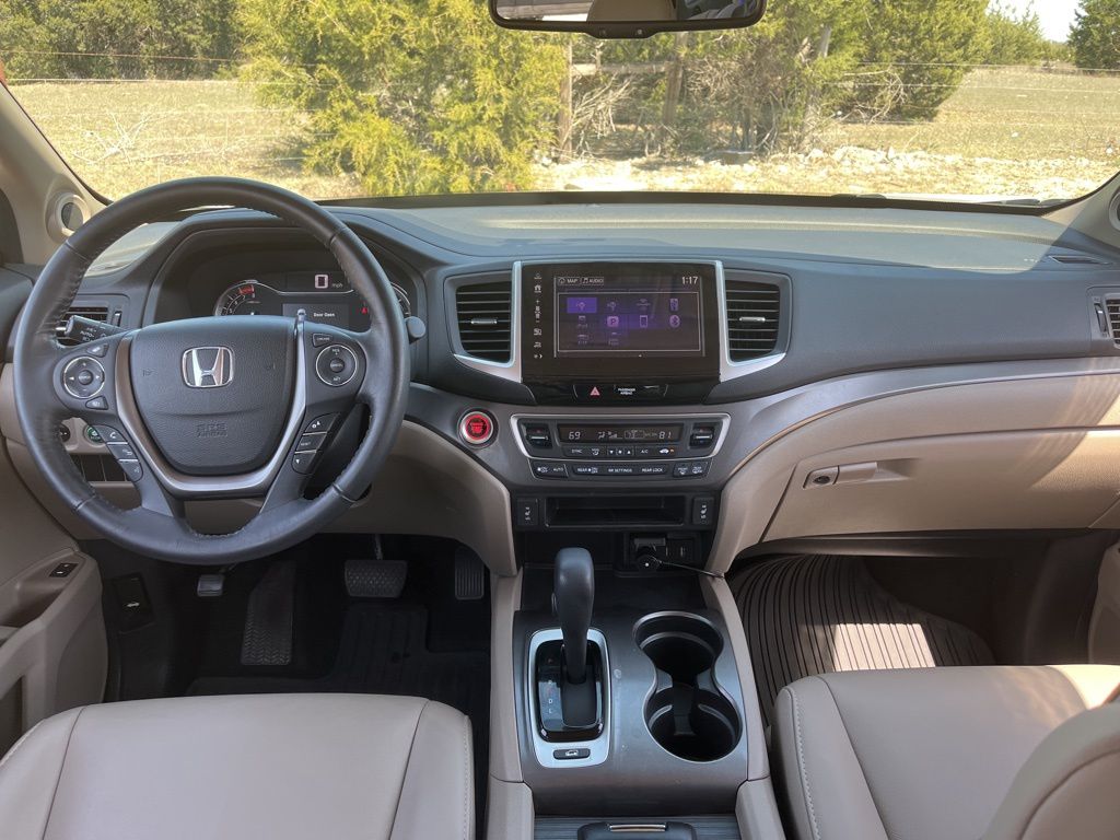 2017 Honda Pilot EX-L 16