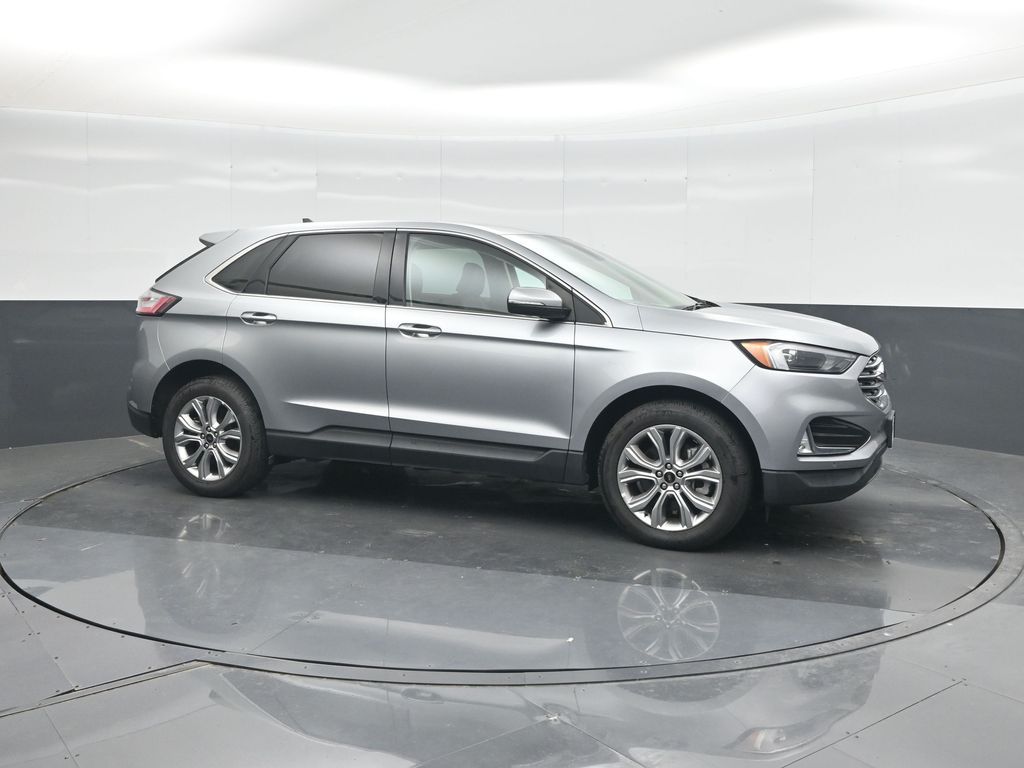 Used 2024 Ford Edge SUV