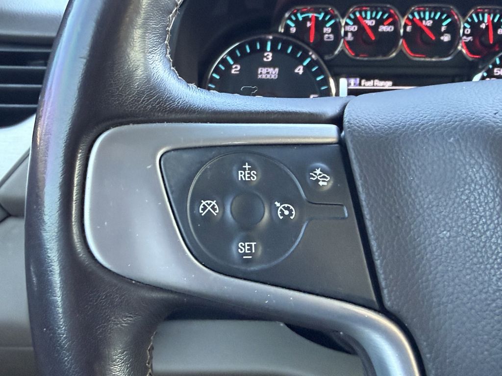 used 2019 GMC Yukon XL car, priced at $23,692