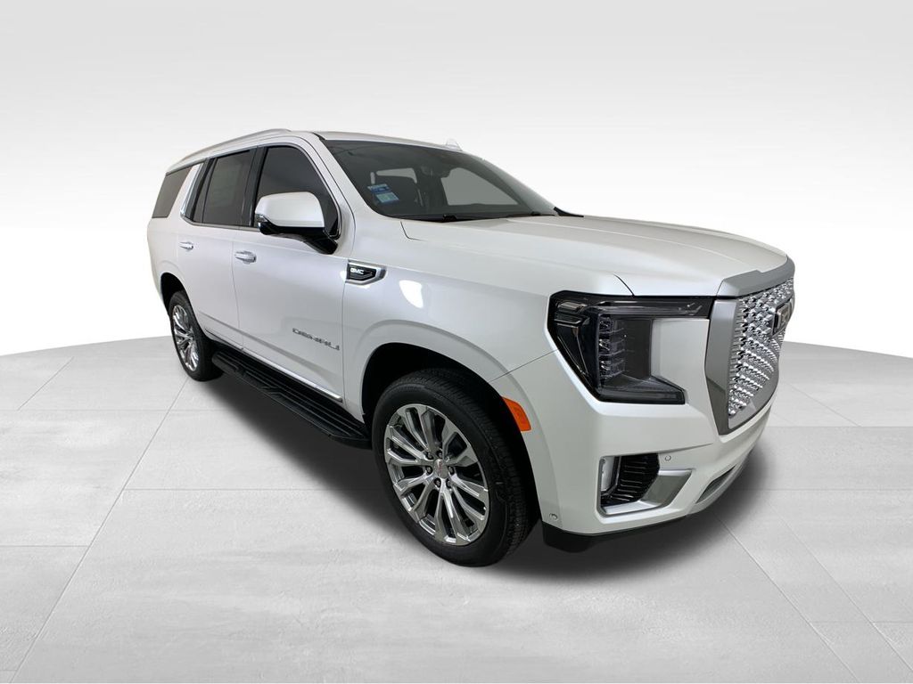 2024 GMC Yukon Denali 8