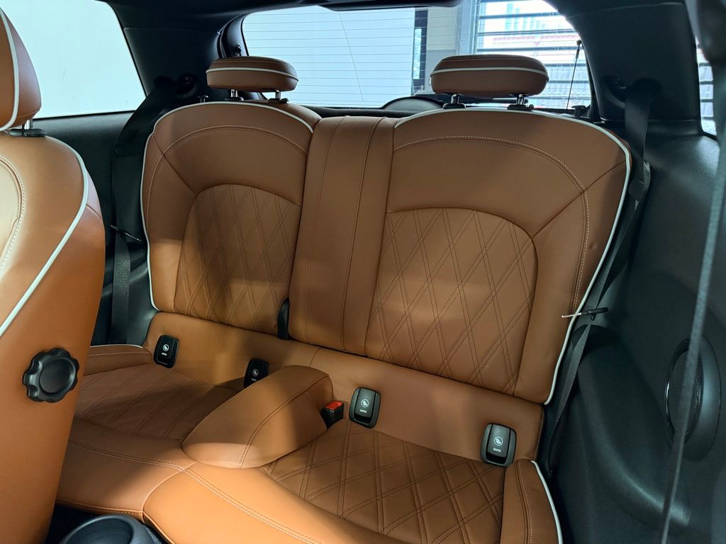 Thumbnail: 2024 MINI Cooper - 21