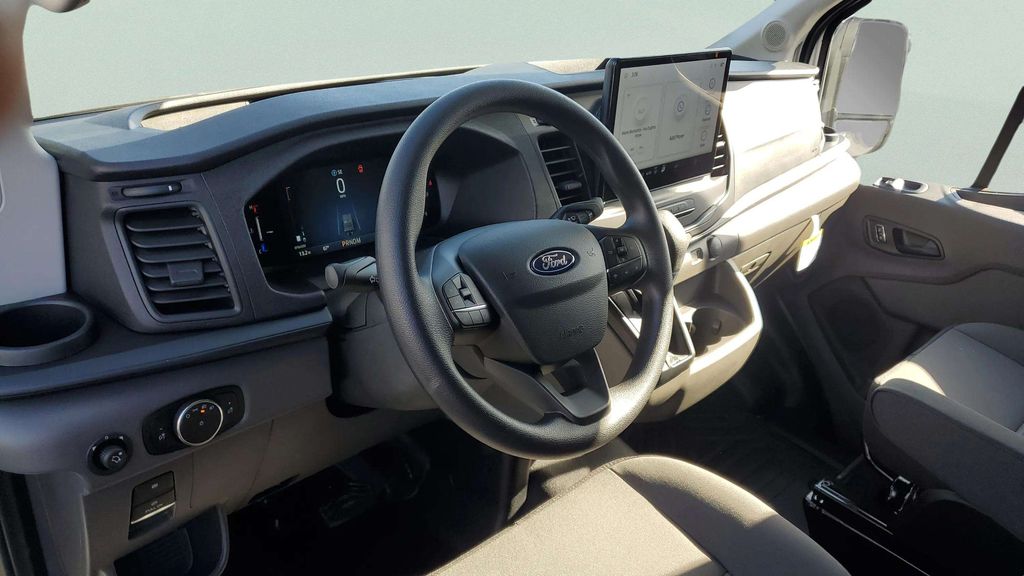 New 2026 White Ford Base image 40