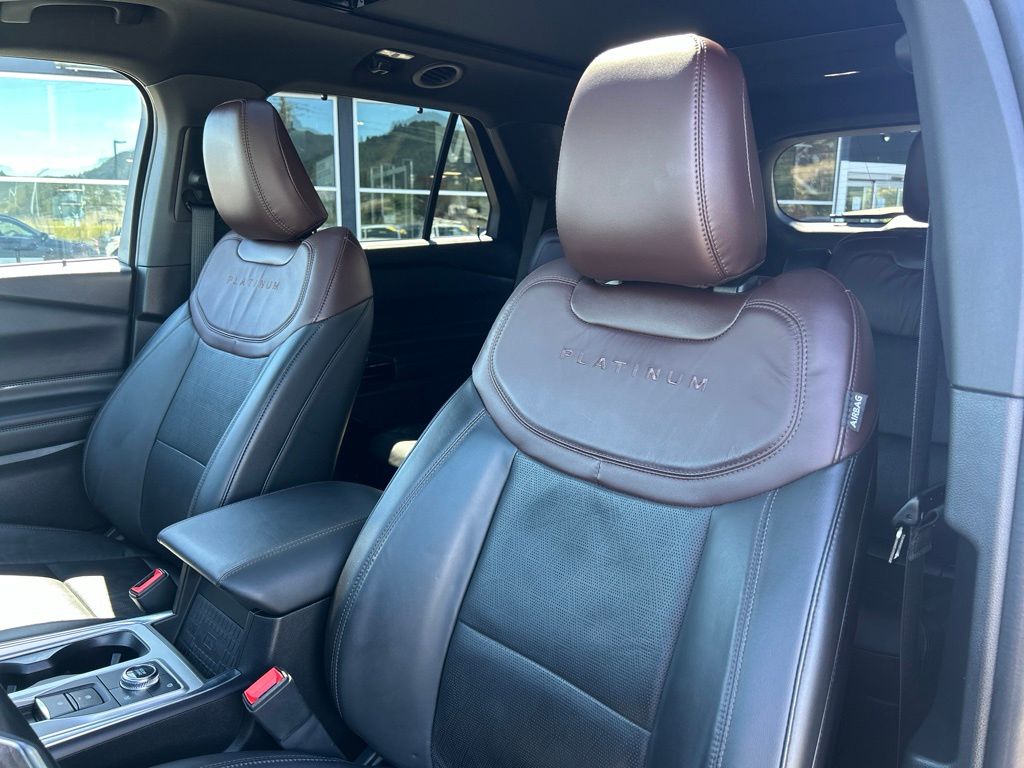 Thumbnail: 2023 Ford Explorer - 11
