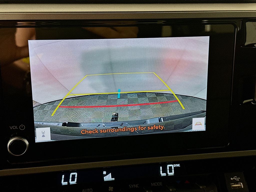 Thumbnail: 2025 Toyota Tundra - 14