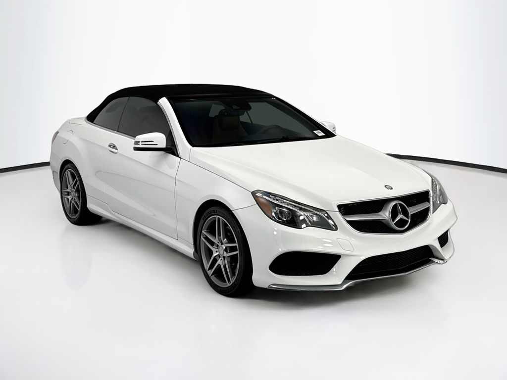 Thumbnail: 2016 Mercedes-Benz E-Class - 11