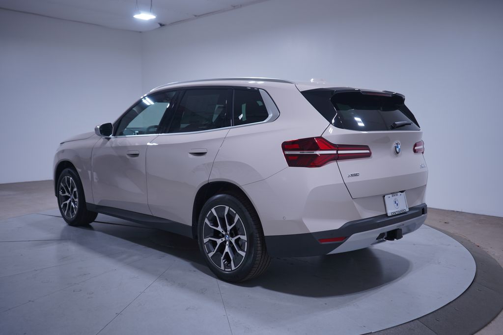 Thumbnail: 2026 BMW X3 - 3